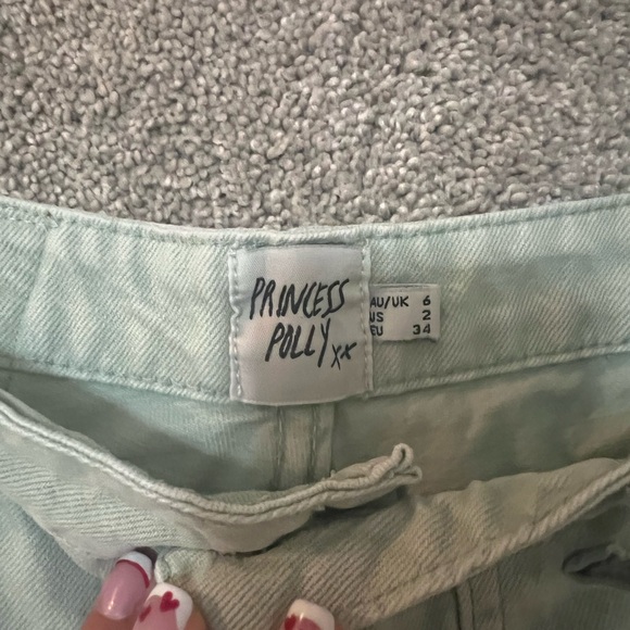 Princess Polly Shorts - Picture 2 of 3